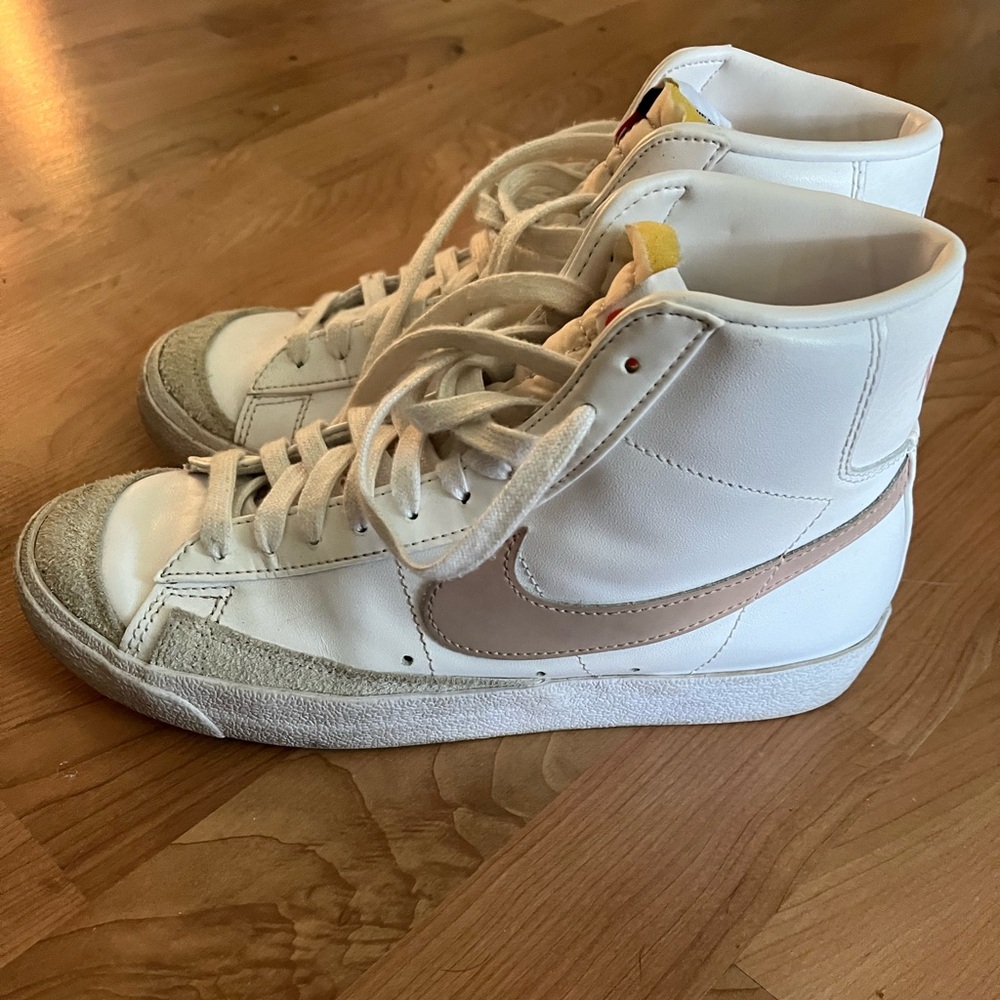 Nike High Top Blazers Pink Size 9